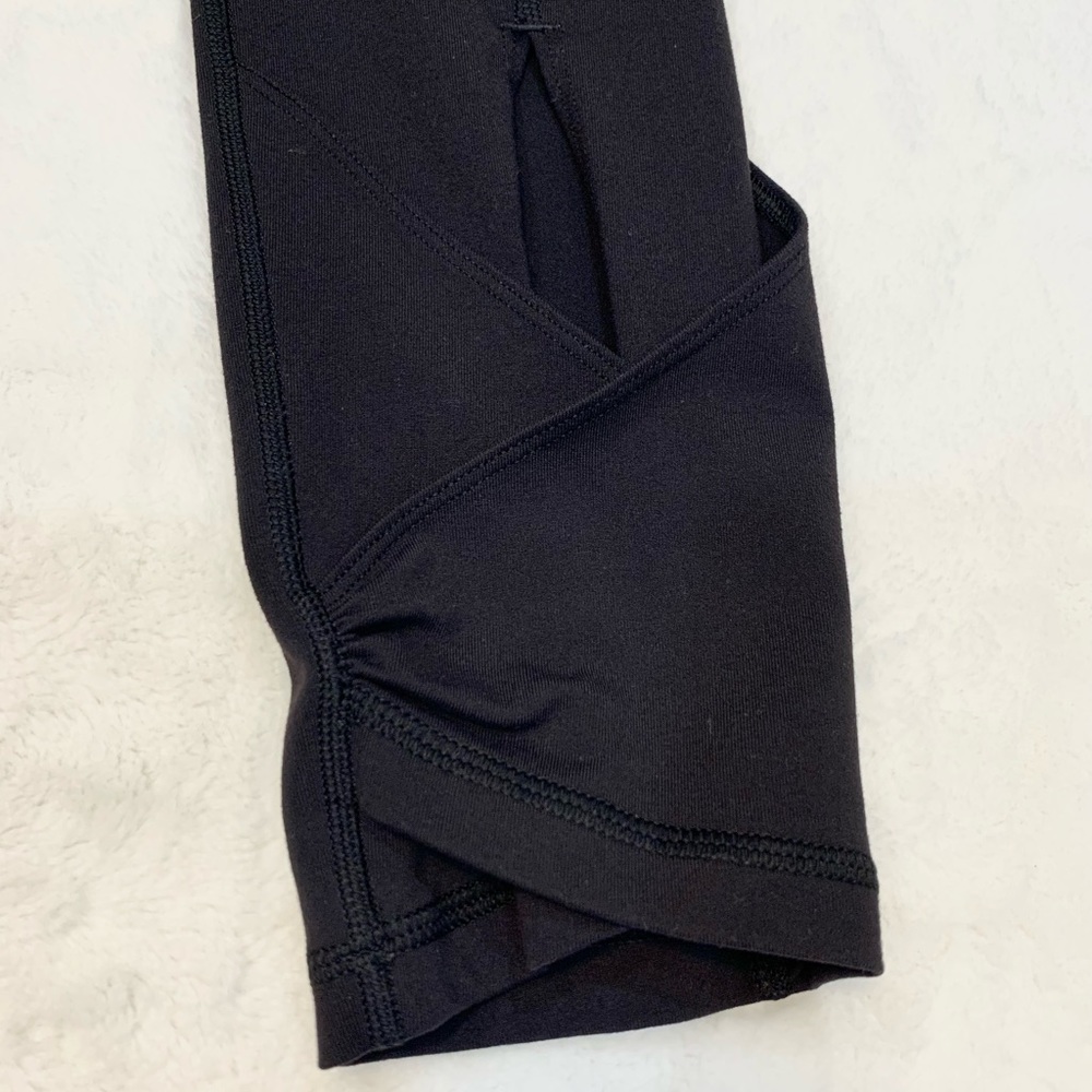 Lululemon Yin To You Crop Skirted Keyhole Crop Leggings Size 2 - Picture 4 of 13